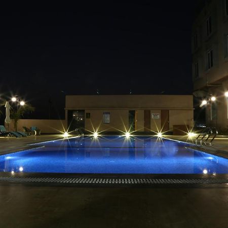 The Fern Residency Mundra Ξενοδοχείο Εξωτερικό φωτογραφία